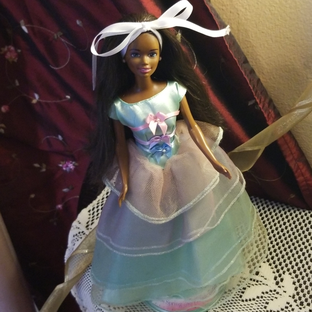 Springtime Tea Party Barbie Collection Edition